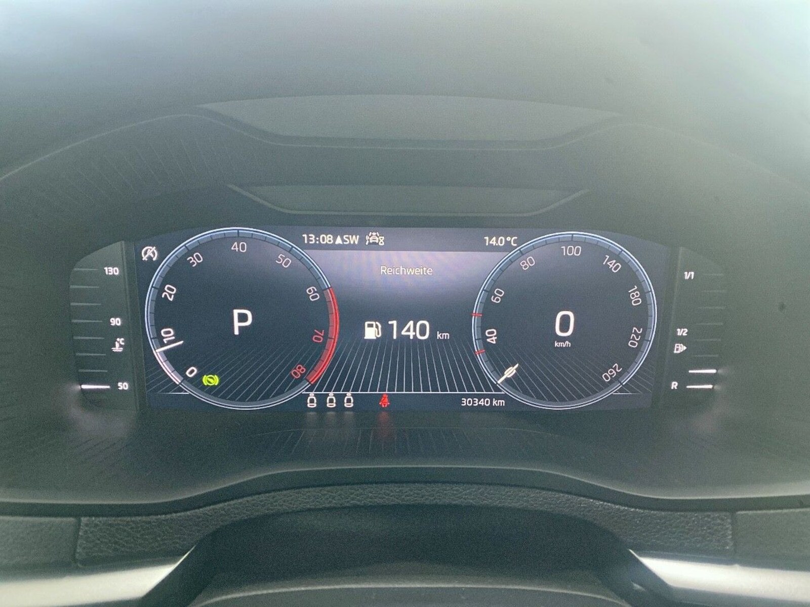Škoda Karoq – Bild 12
