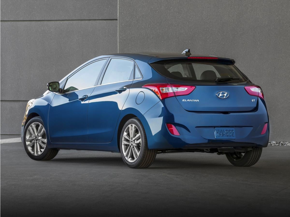 2016 Hyundai Elantra GT 2.0L 6-Speed A/T's photo