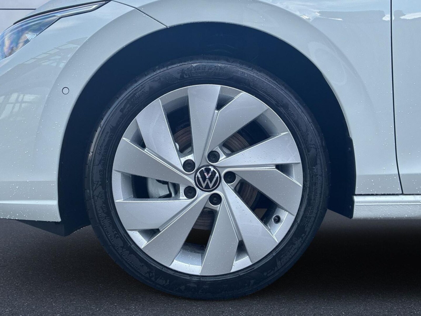 Volkswagen Golf Variant – Bild 7