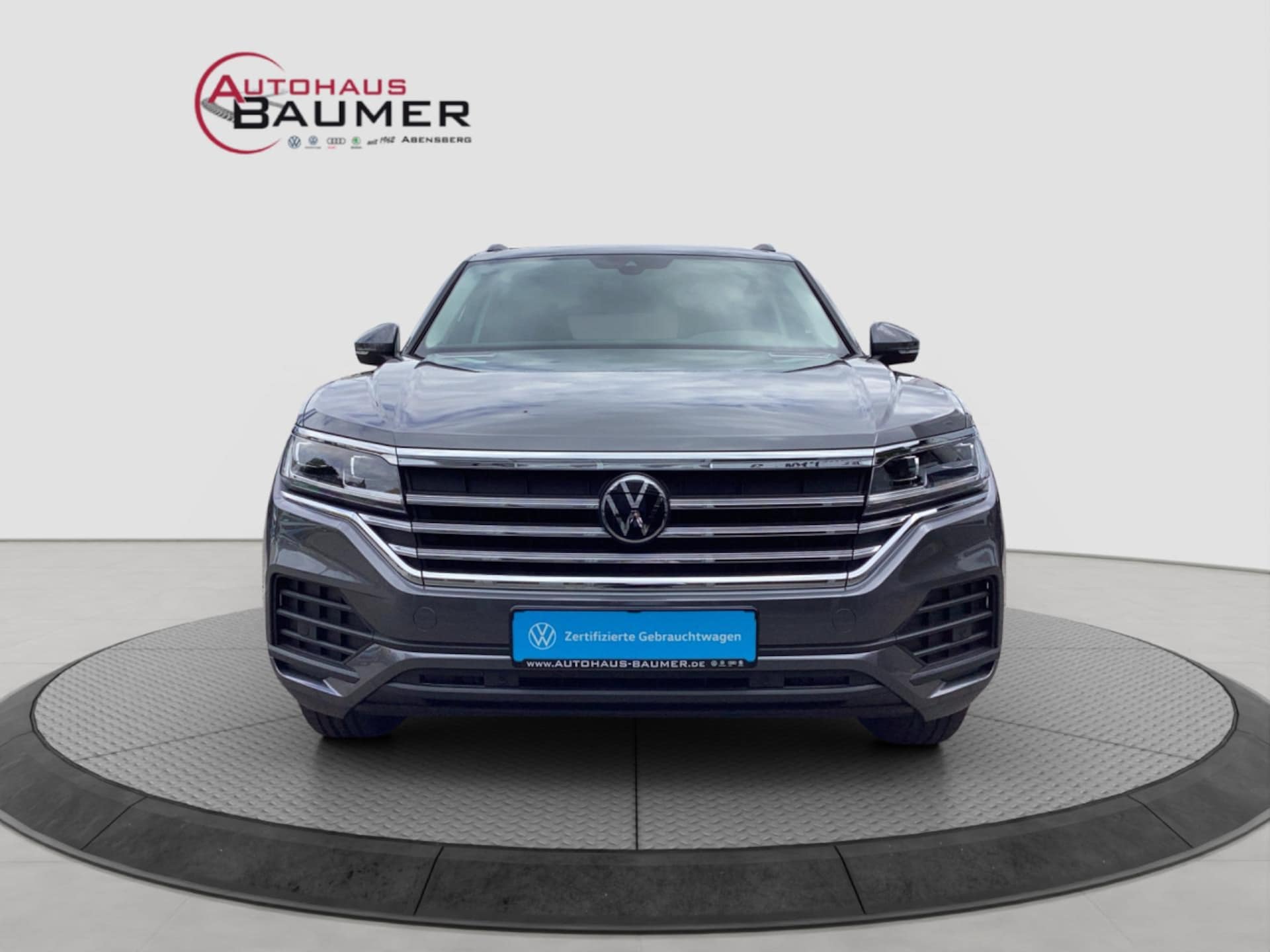 Volkswagen Touareg Basis-Modell