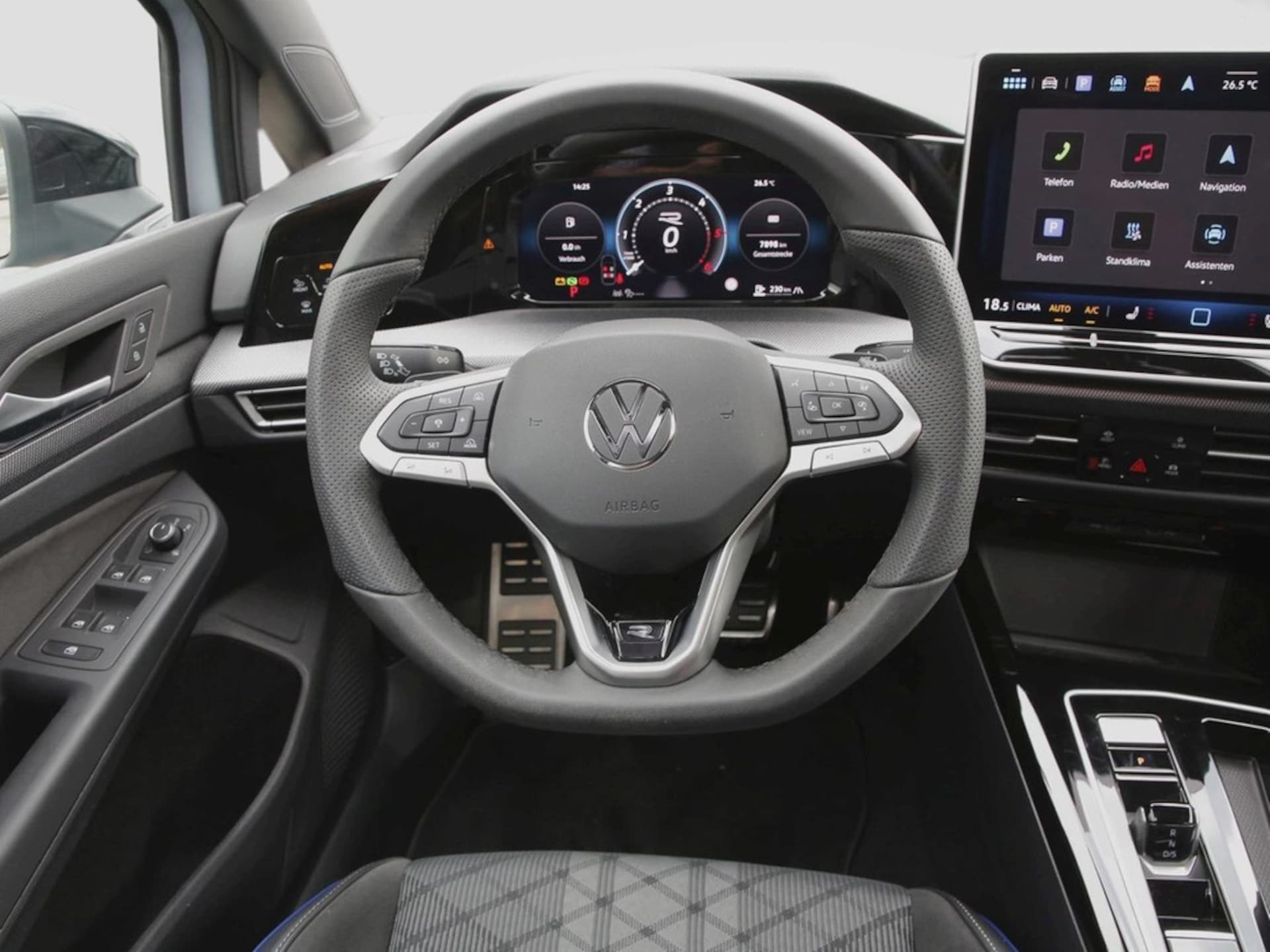 Volkswagen Golf R-Line