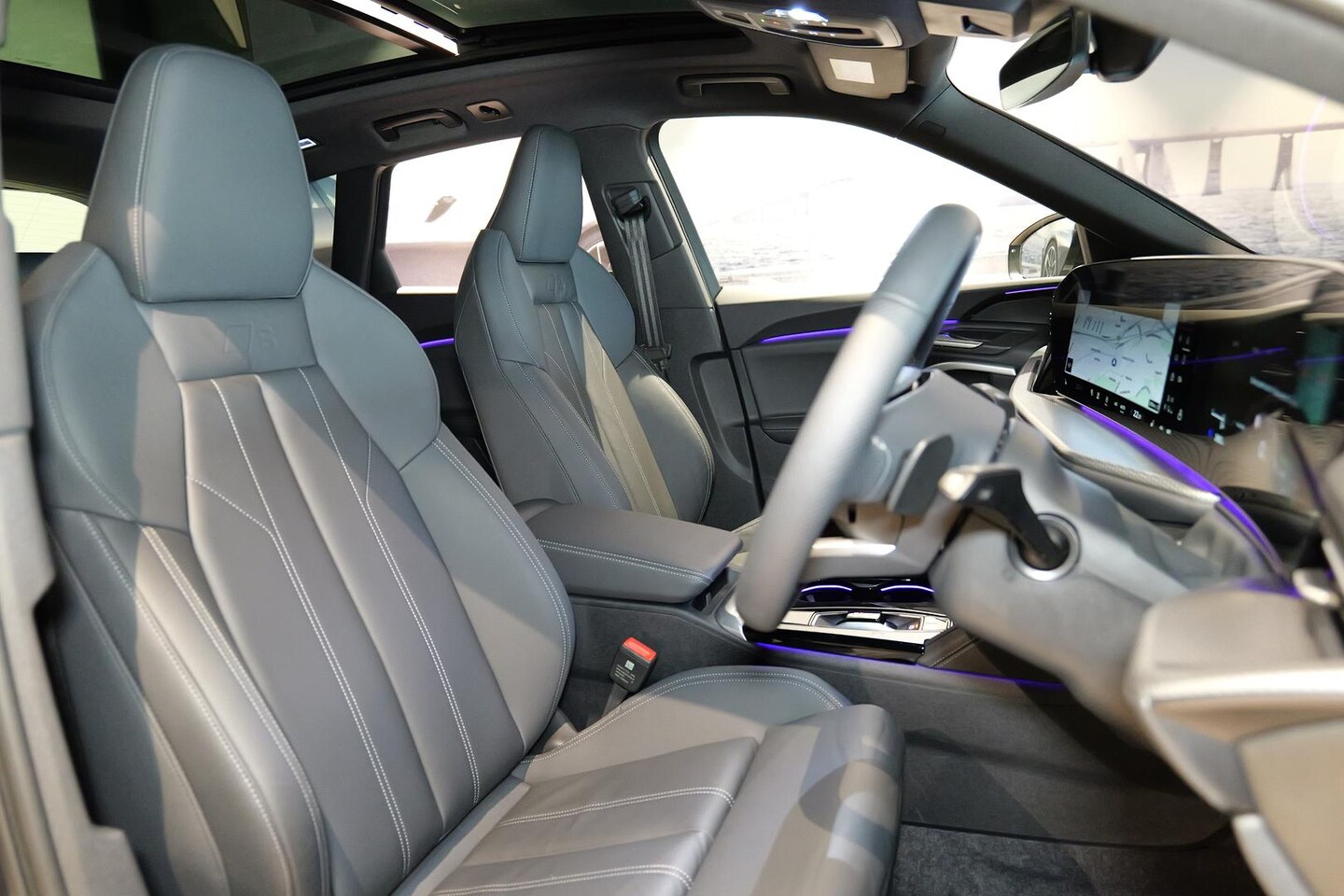 Image about Audi SQ5 SUV TFSI 270 kW edition one