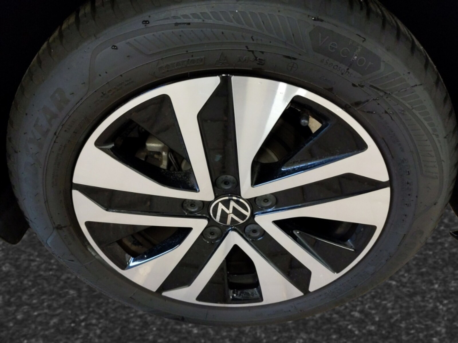 Volkswagen Golf – Bild 8