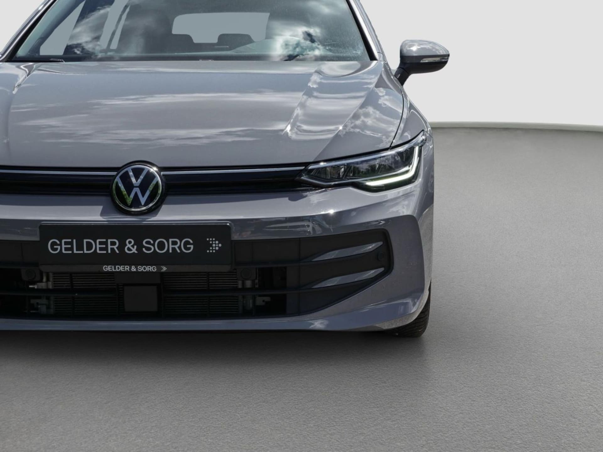 Volkswagen Golf Variant Life