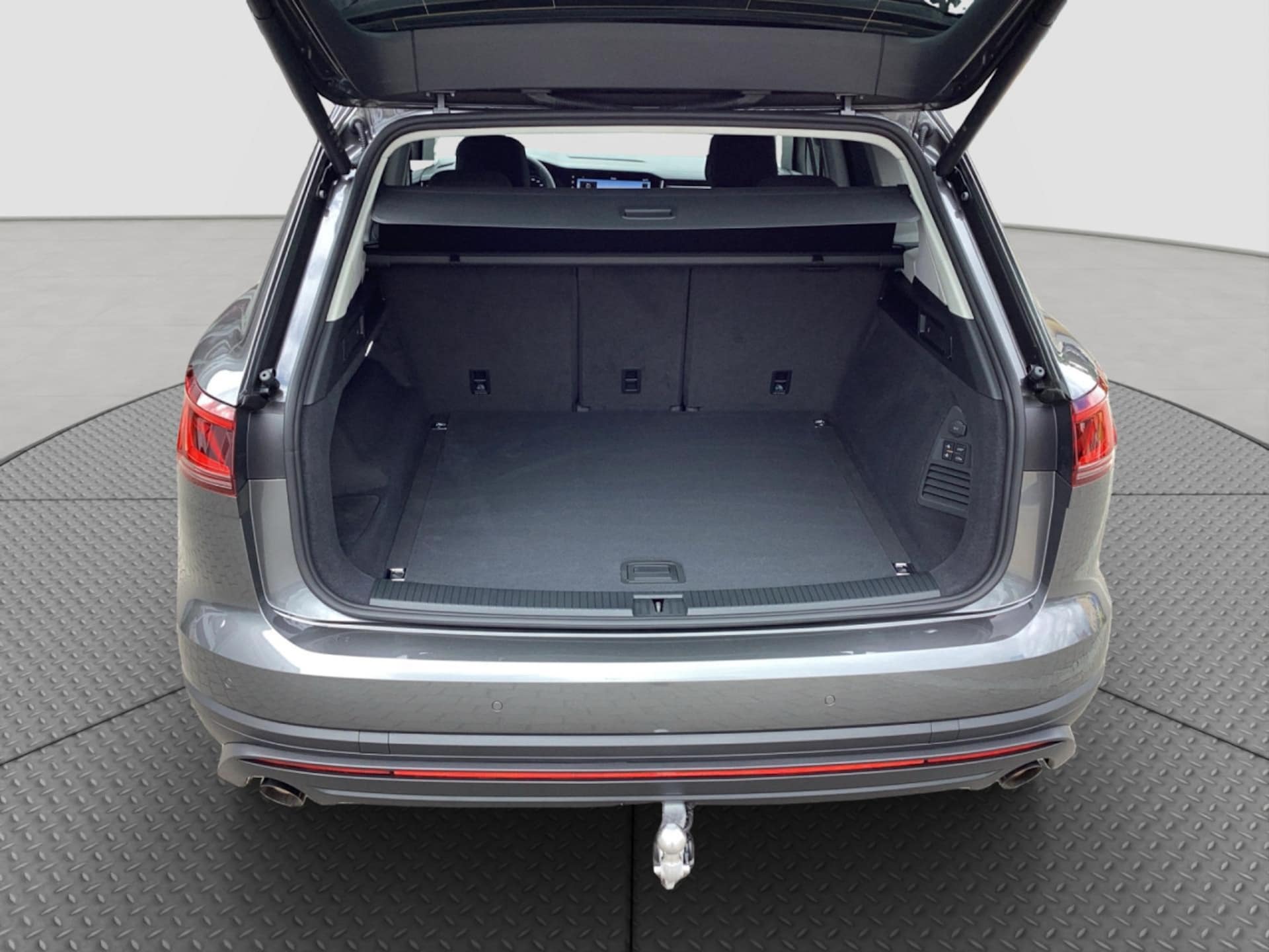 Volkswagen Touareg Basis-Modell