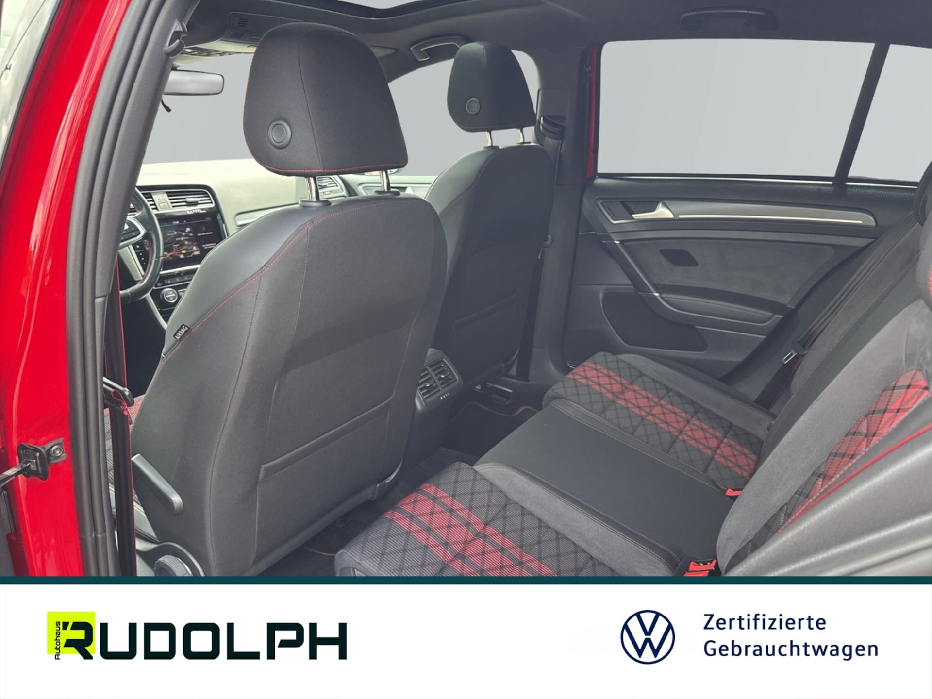 Volkswagen Golf GTI