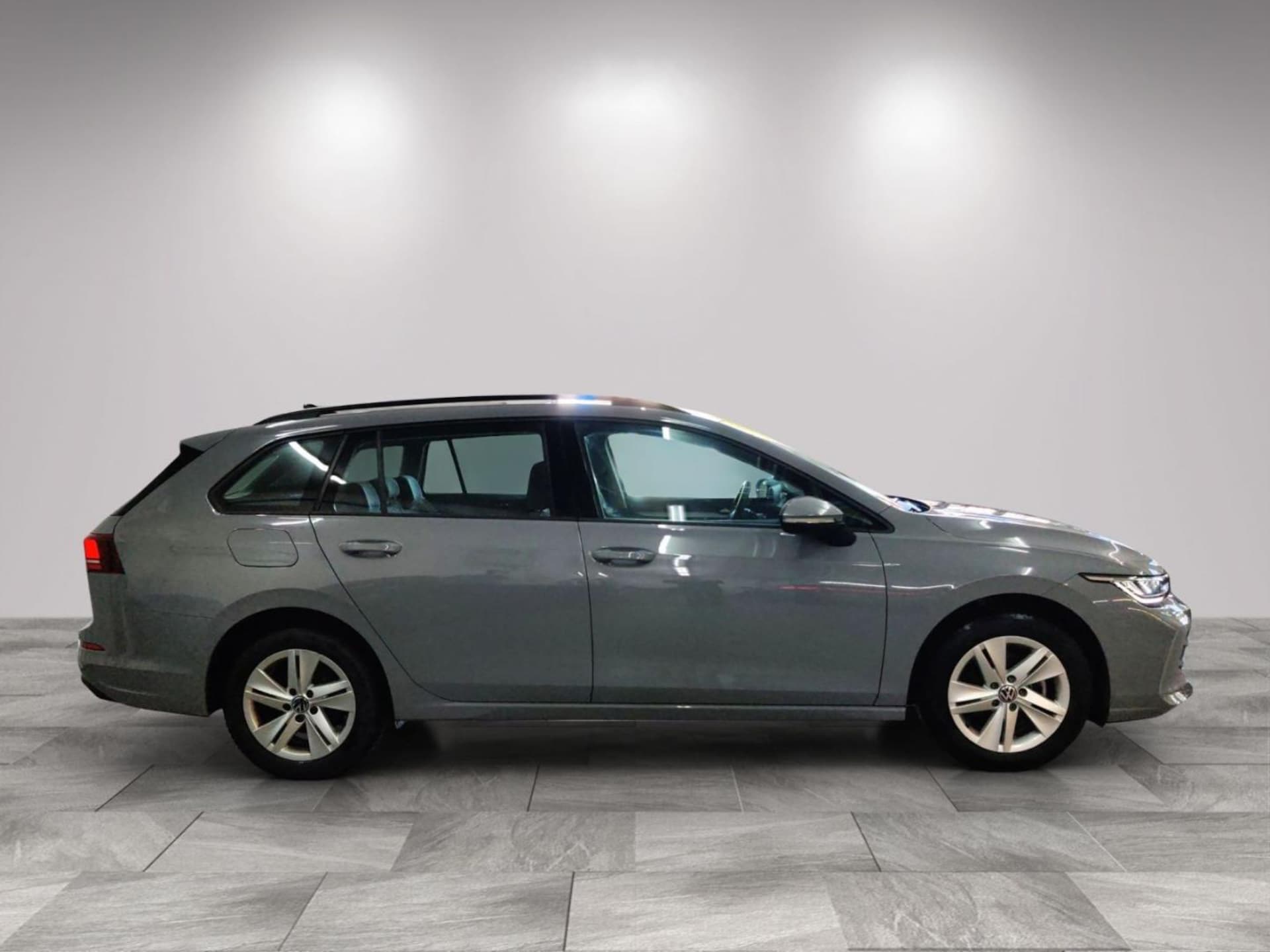 Volkswagen Golf Variant Life