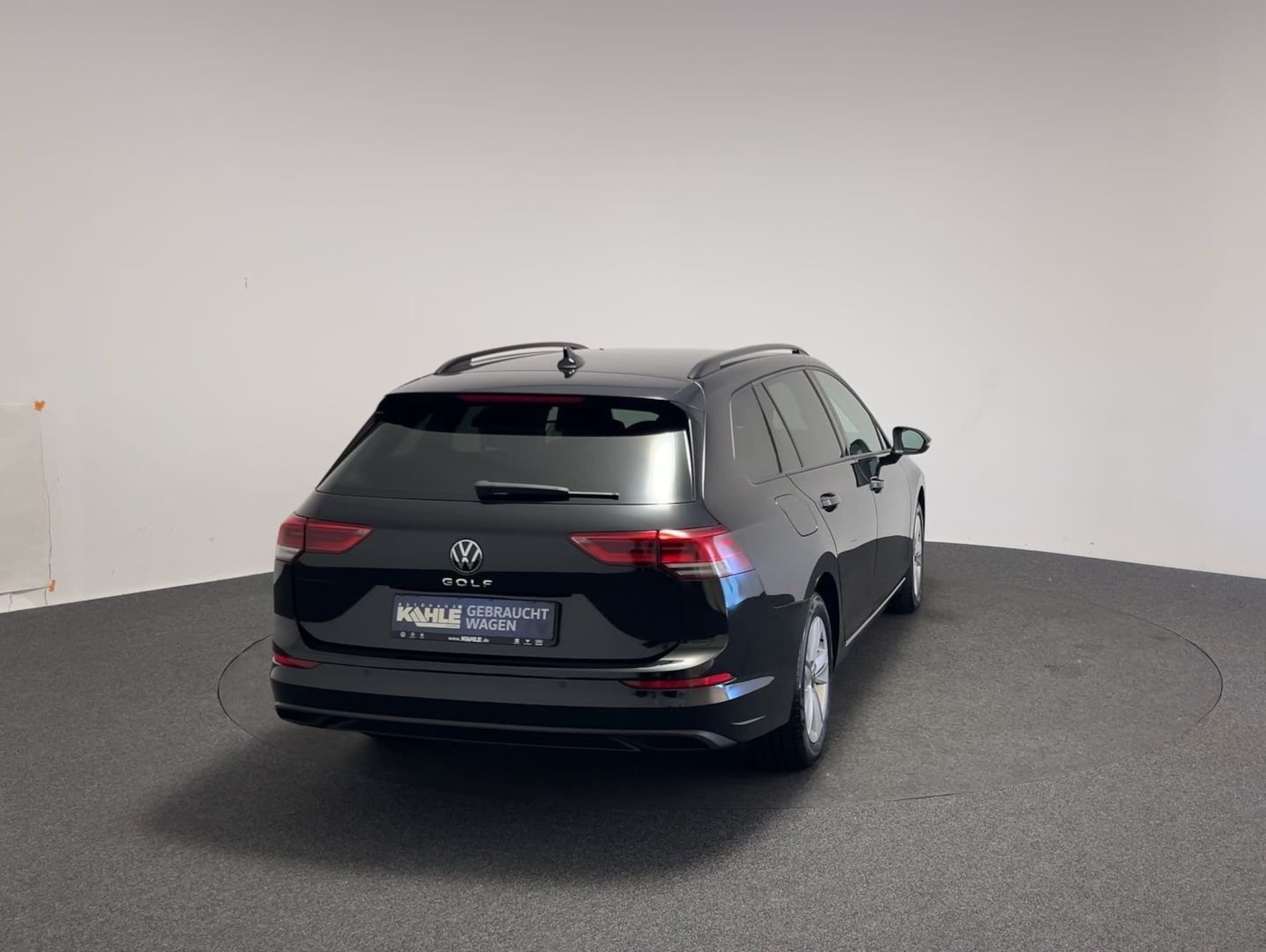 Volkswagen Golf Variant Life
