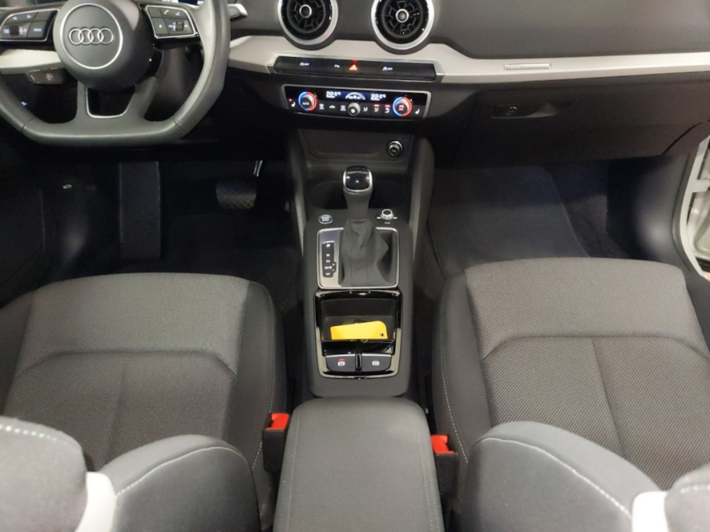 Bild über Audi Q2 advanced 35 TFSI S tronic - für weitere Informationen kontaktieren Sie den Audi Partner