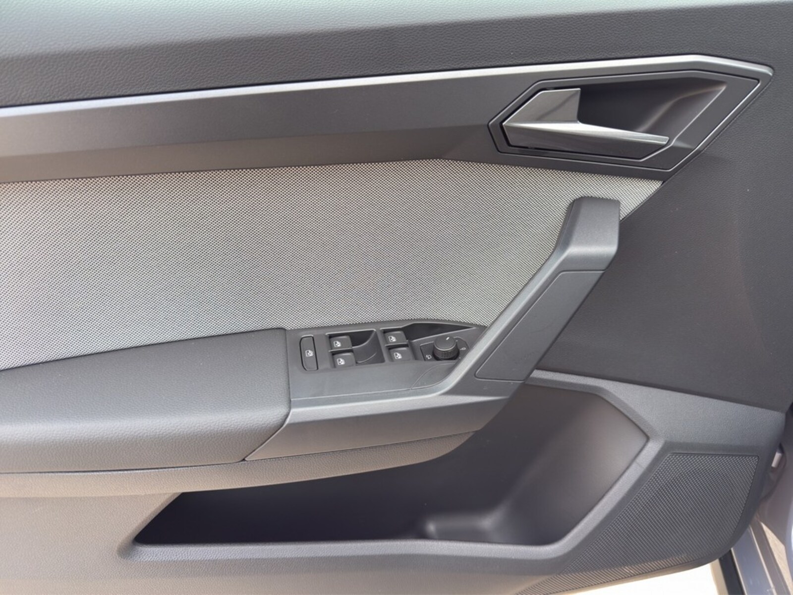 SEAT Arona – Bild 13