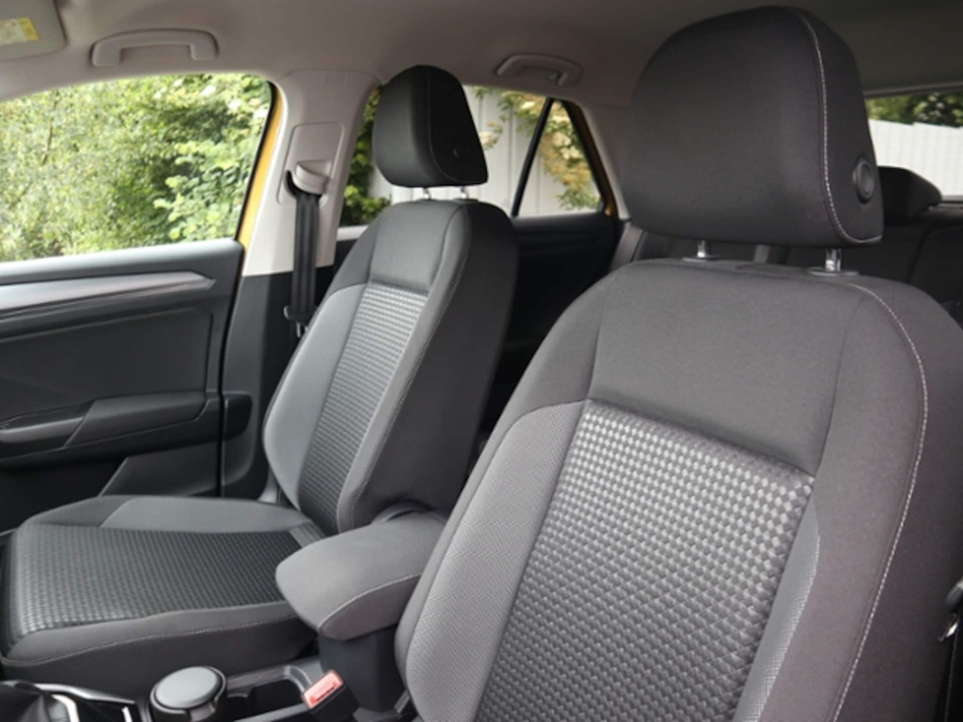 Volkswagen T-Roc Active