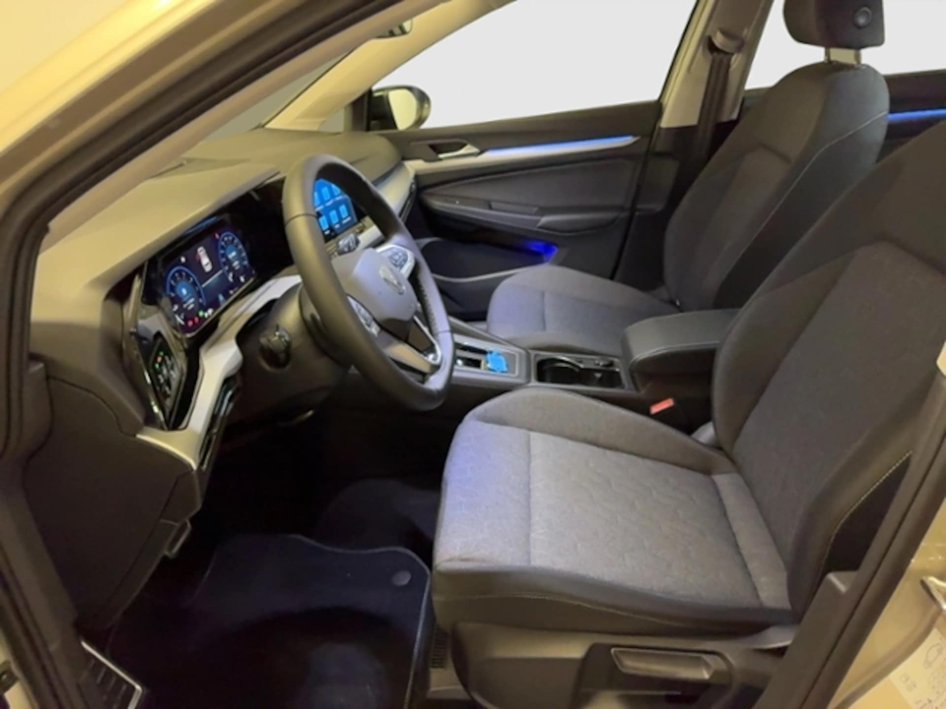 Volkswagen Golf MOVE