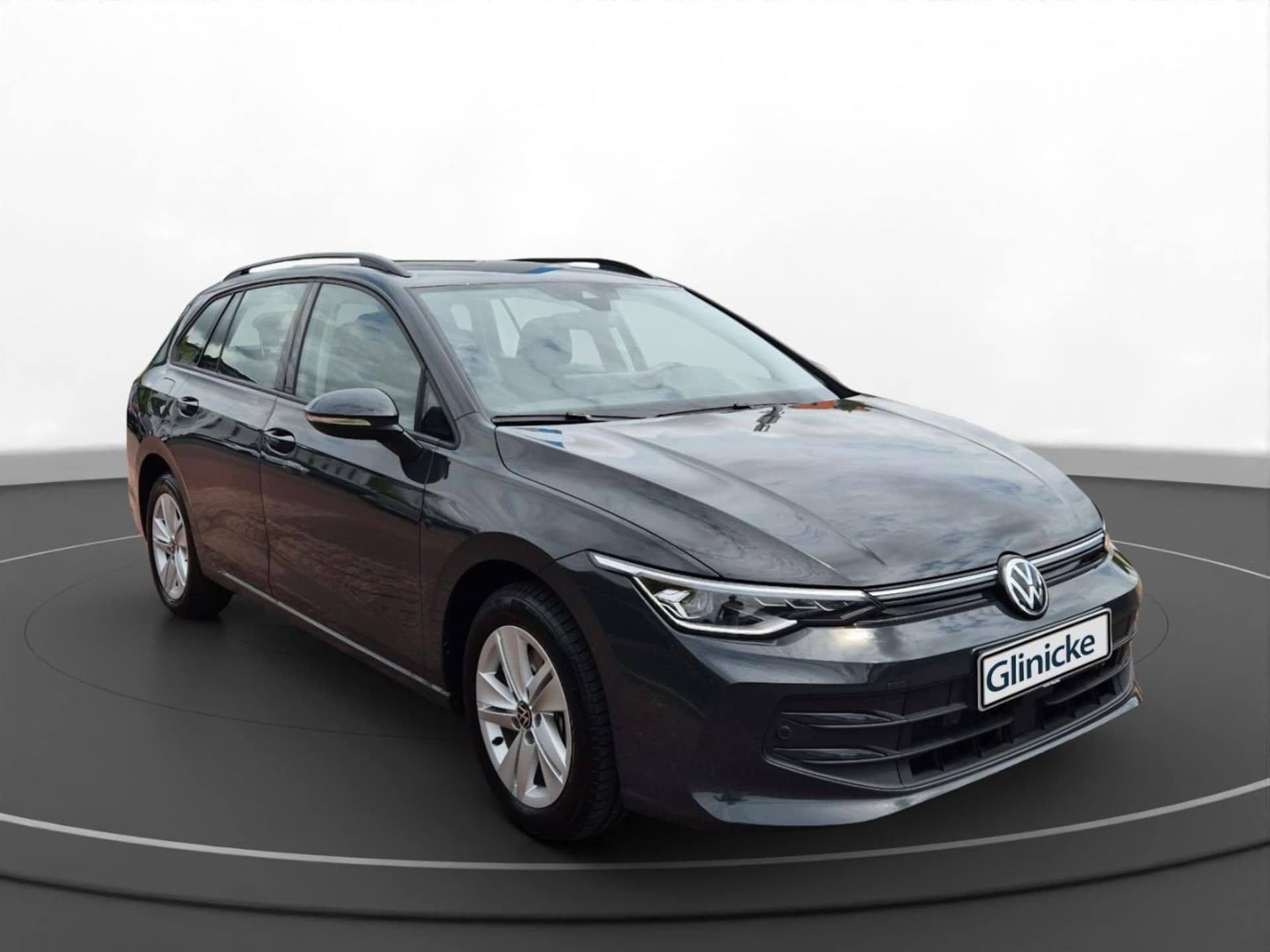 Volkswagen Golf Variant Life