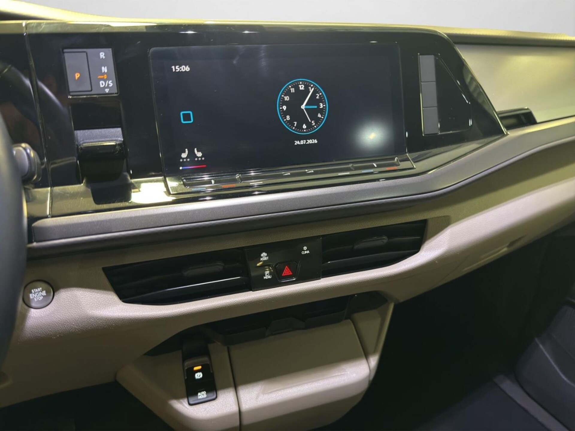 Volkswagen Multivan Langversion Basis-Modell