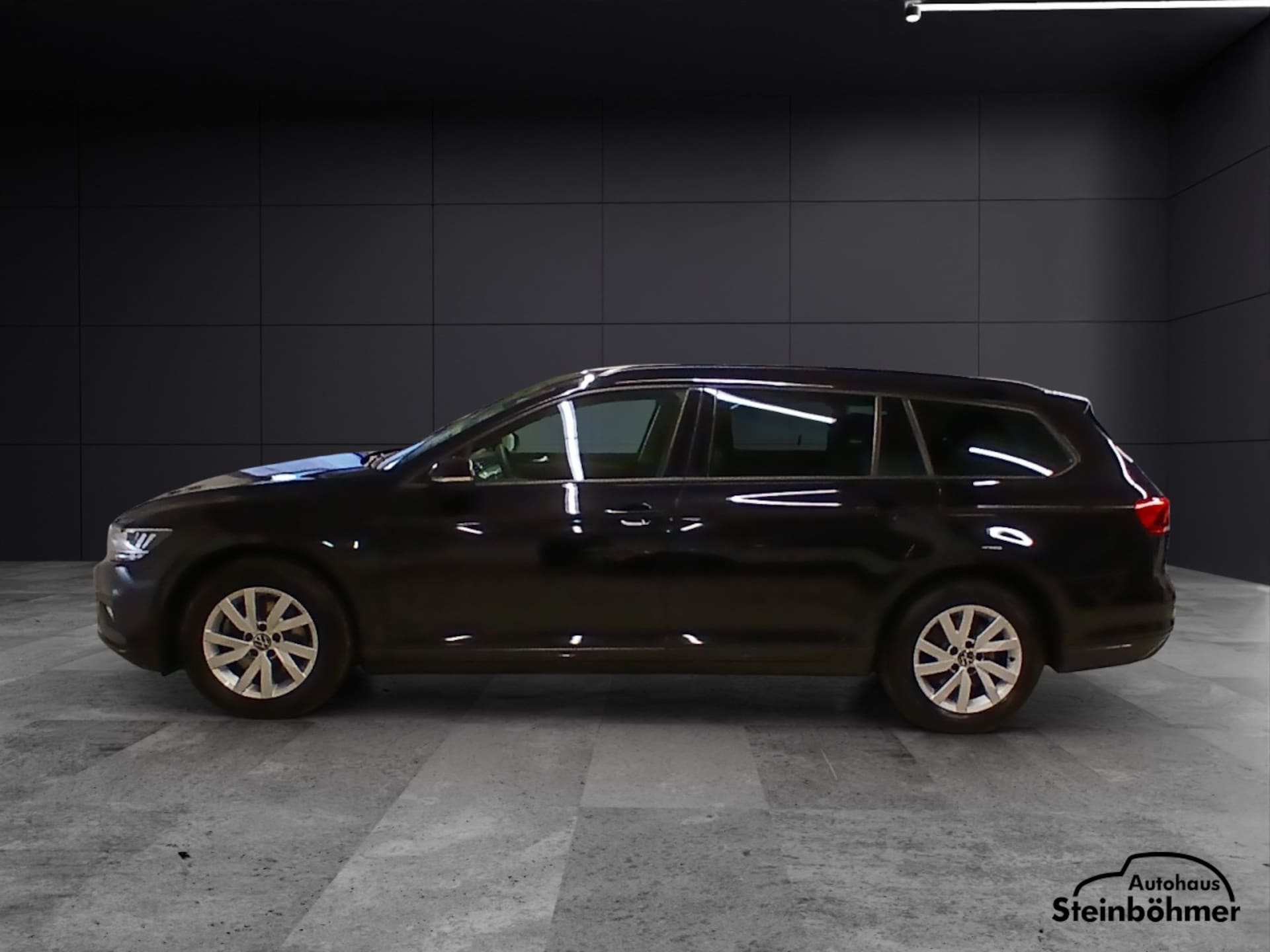 Volkswagen Passat Variant Basis-Modell