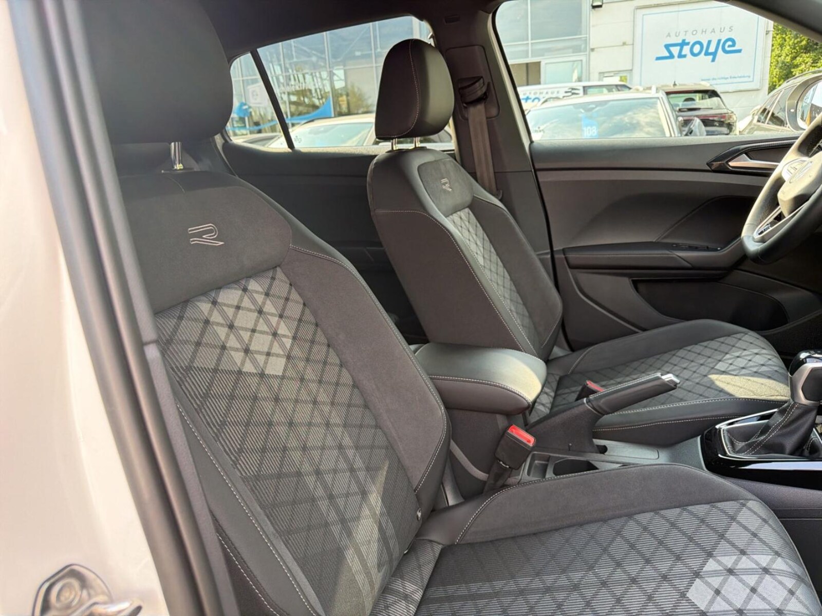 Volkswagen T-Cross – Bild 12