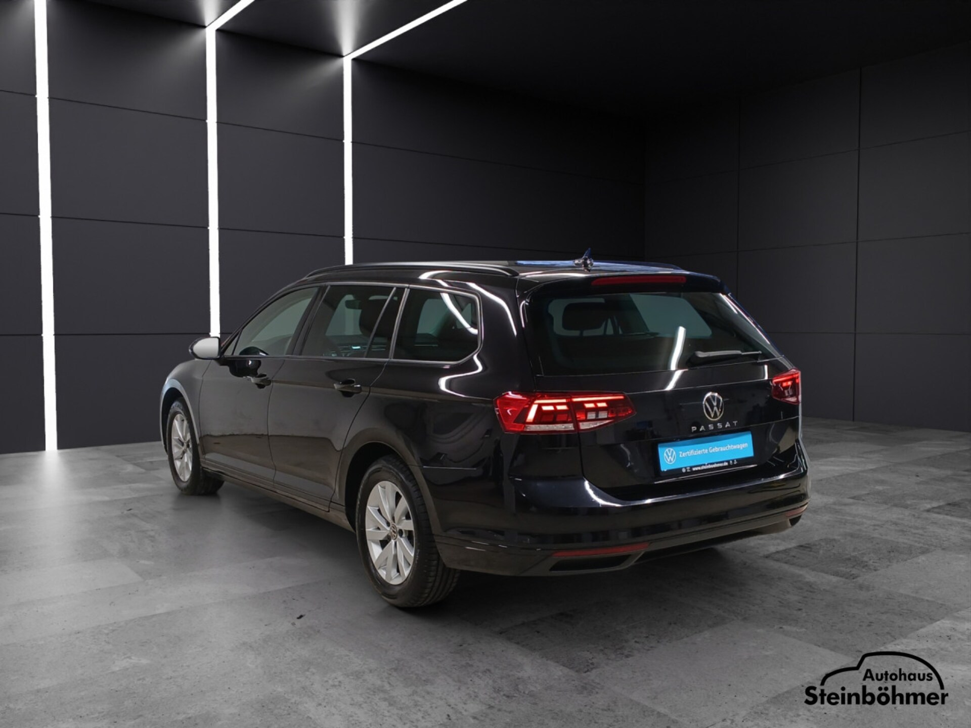 Volkswagen Passat Variant Basis-Modell