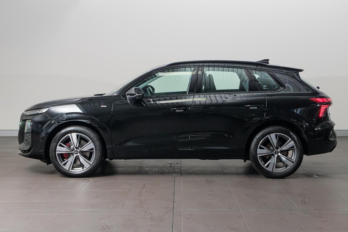 Image about Audi Q3 SUV TFSI quattro 150 kW launch edition