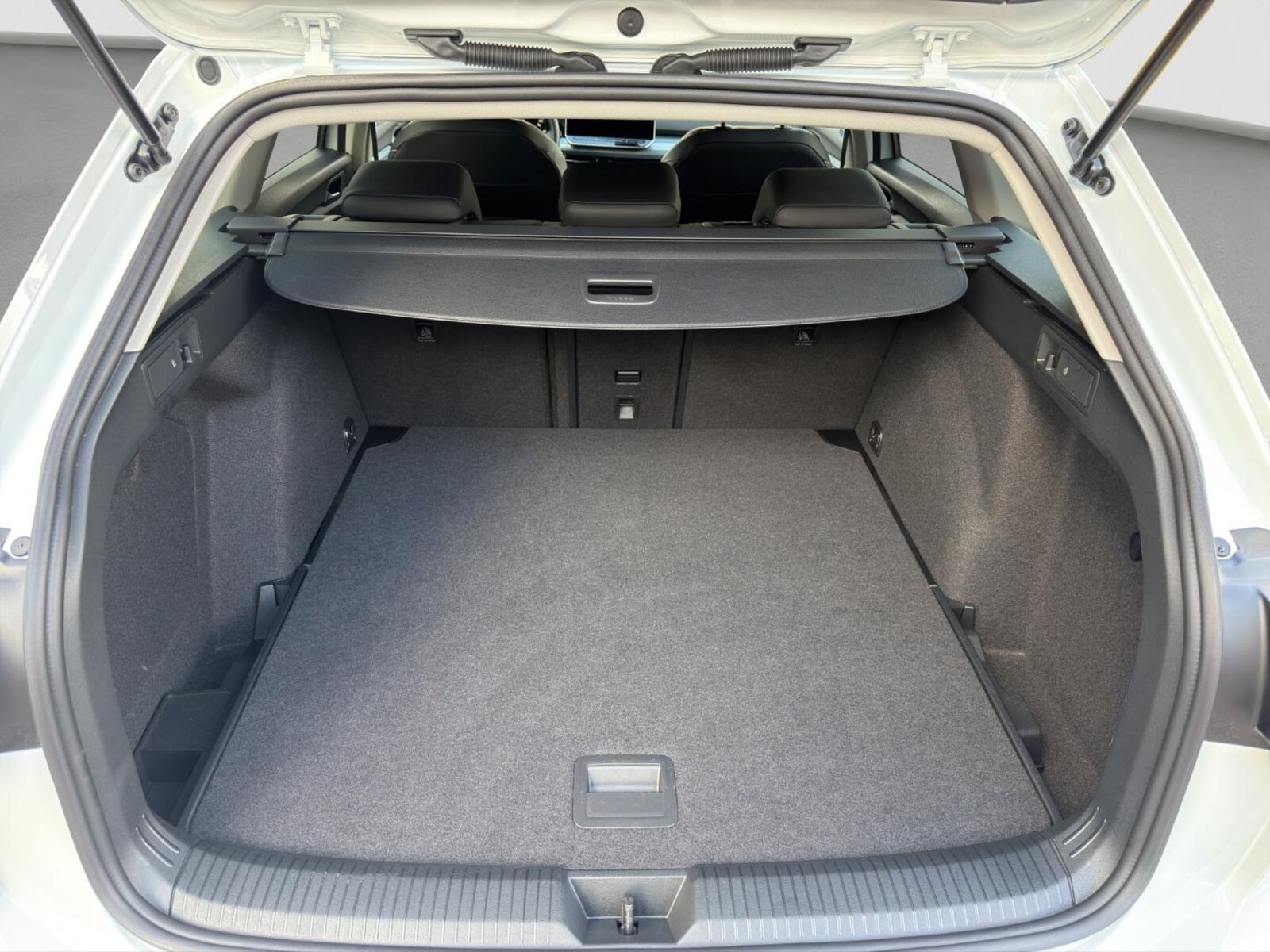 Volkswagen Golf Variant – Bild 14