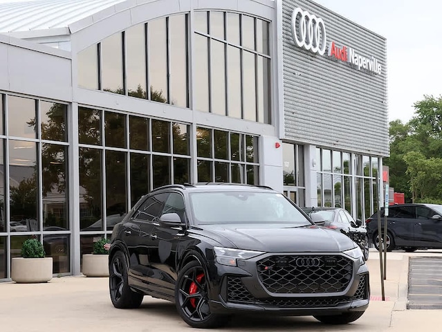 2026 Audi RS Q8 SUV performance