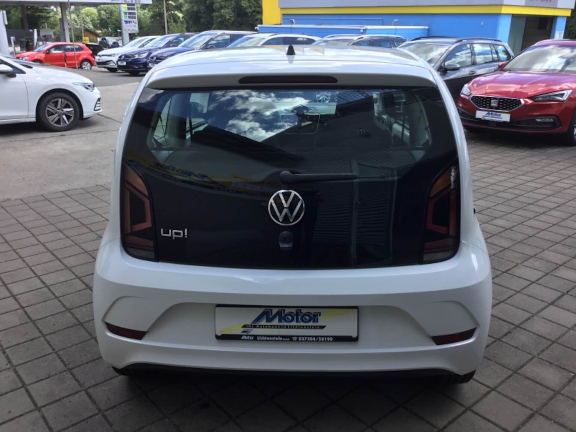 Volkswagen up! move up!
