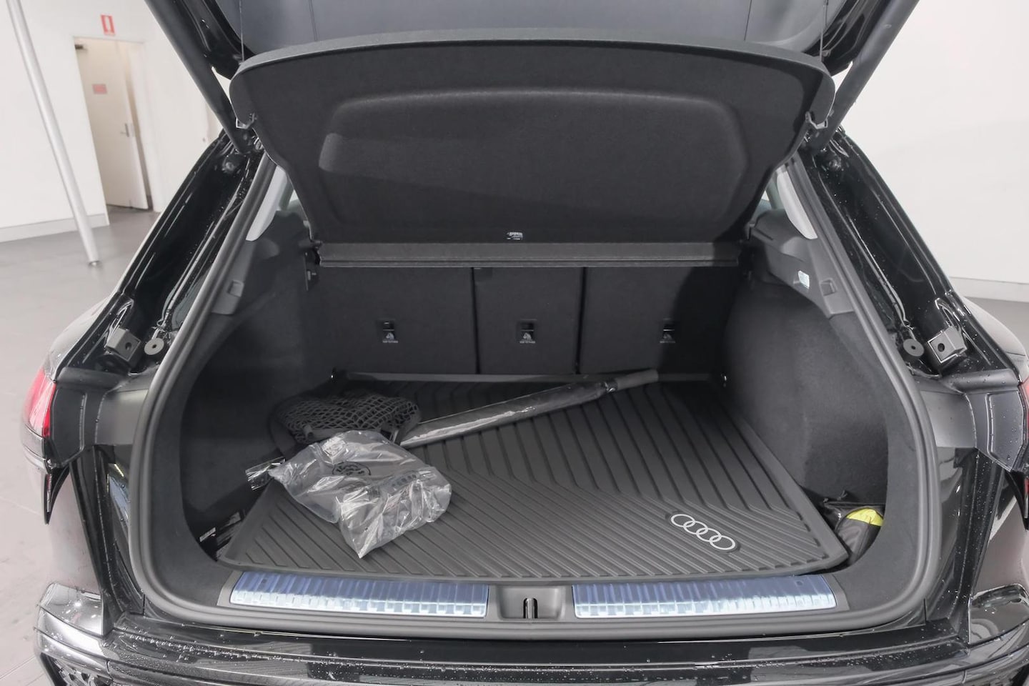 Image about Audi Q3 SUV TFSI quattro 150 kW launch edition