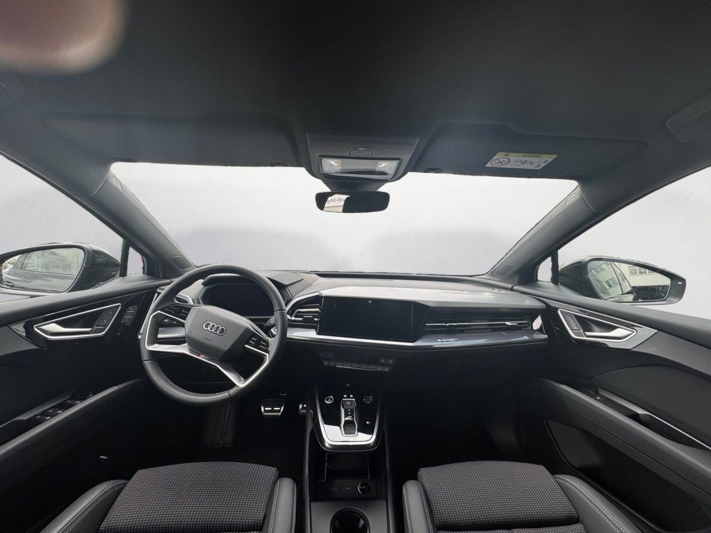 Image about Audi Q4 e-tron 45 e-tron