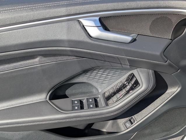 2026 Audi A6 Premium Plus - Photo 9