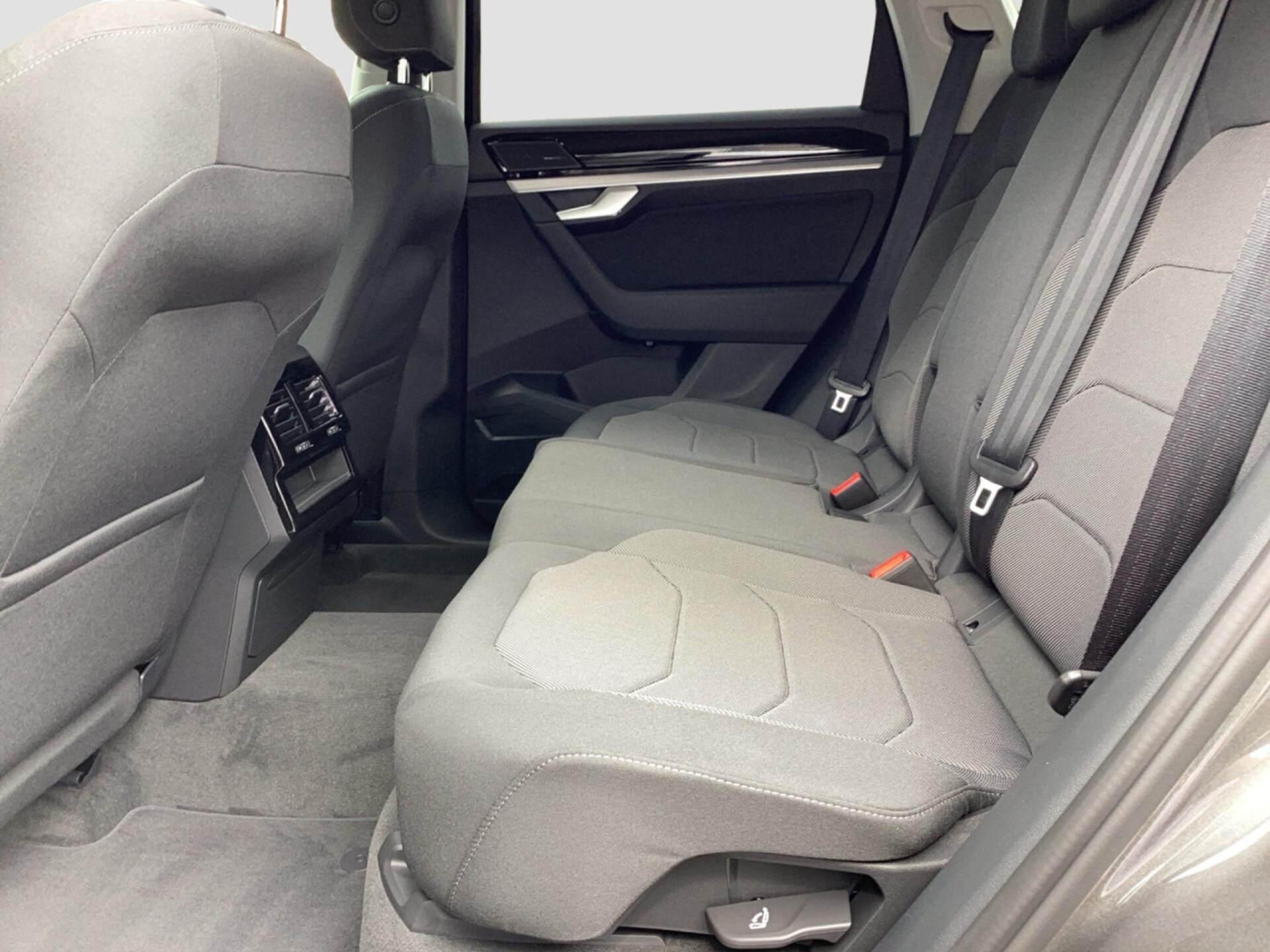 Volkswagen Touareg Basis-Modell