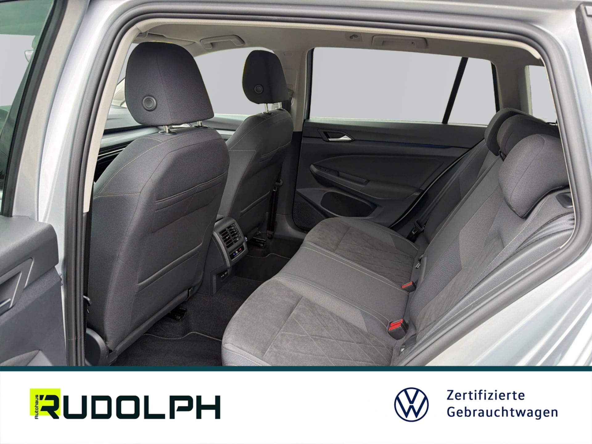 Volkswagen Golf Variant Style