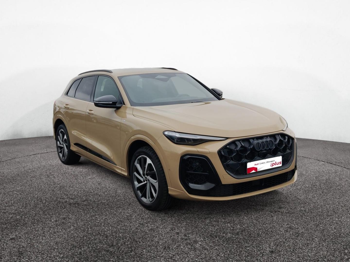 Bild über Audi Q5 SUV TFSI 150 kW S tronic - für weitere Informationen kontaktieren Sie den Audi Partner