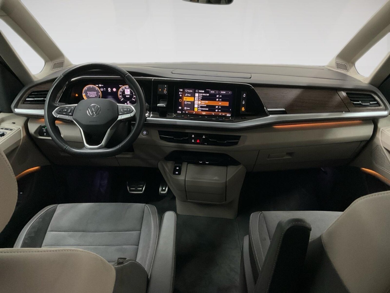 Volkswagen Multivan Langversion – Bild 11