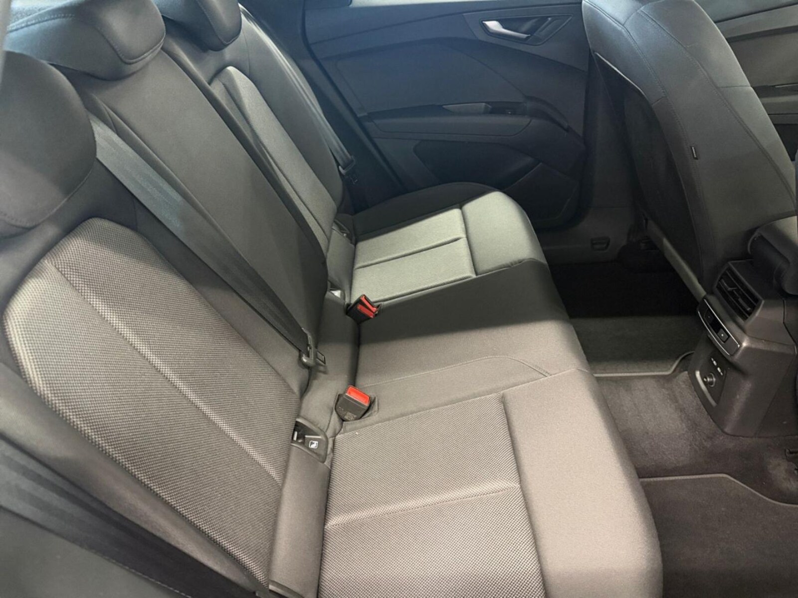 Audi Q4 e-tron – Bild 15