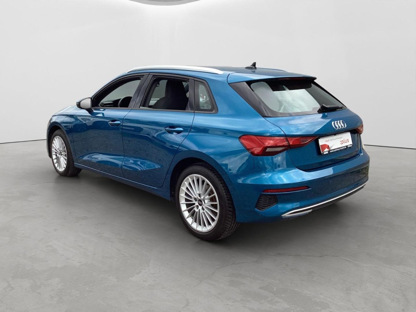 Bild über Audi A3 Sportback TFSI e advanced 40 TFSI e S tronic - für weitere Informationen kontaktieren Sie den Audi Partner