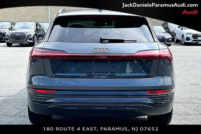 2024 Audi Q8 e-tron