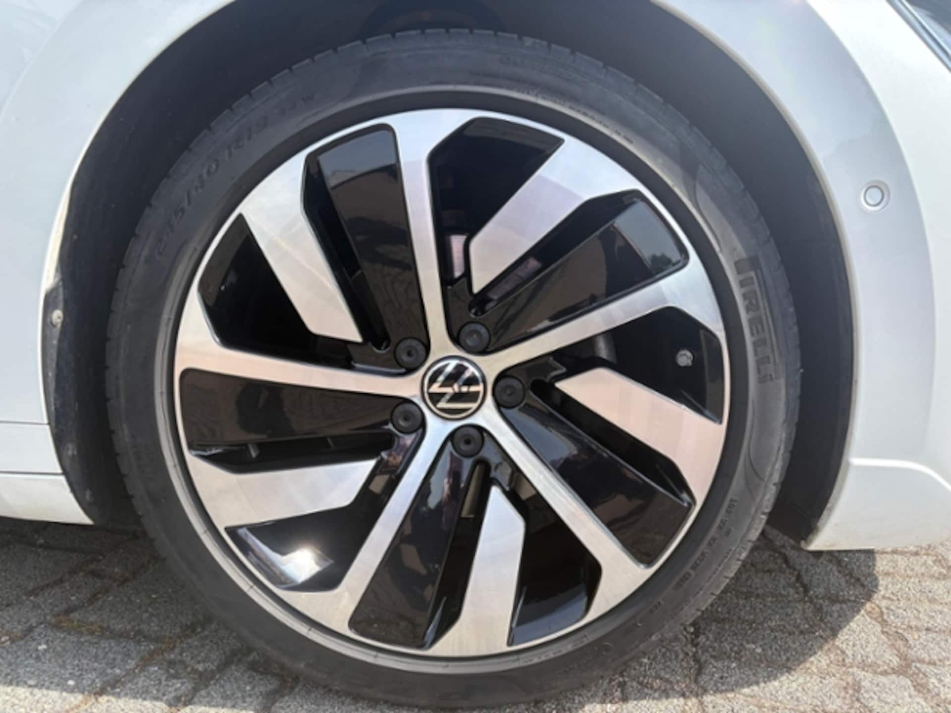 Volkswagen Arteon Shooting Brake R-Line