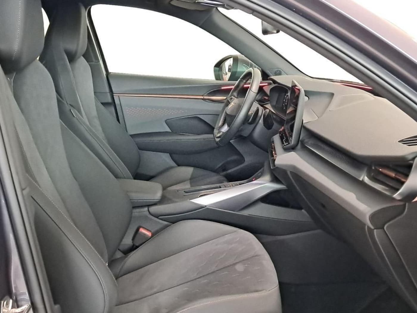 CUPRA Terramar 1.5 eTSI DSG 110 kW (150 CV) — photo 5