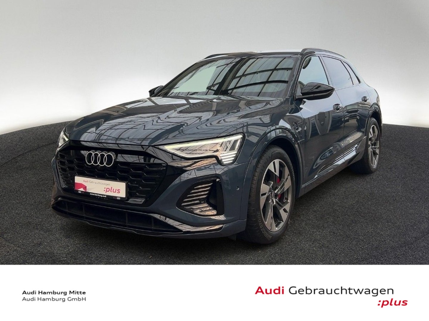 Bild über Audi Q8 e-tron S line 50 e-tron quattro - für weitere Informationen kontaktieren Sie den Audi Partner