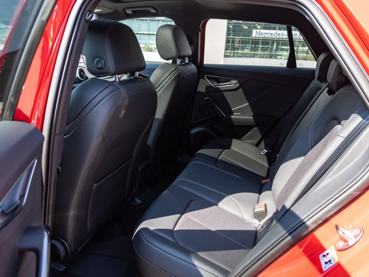 Bild über Audi Q2 S line 35 TFSI S tronic - für weitere Informationen kontaktieren Sie den Audi Partner