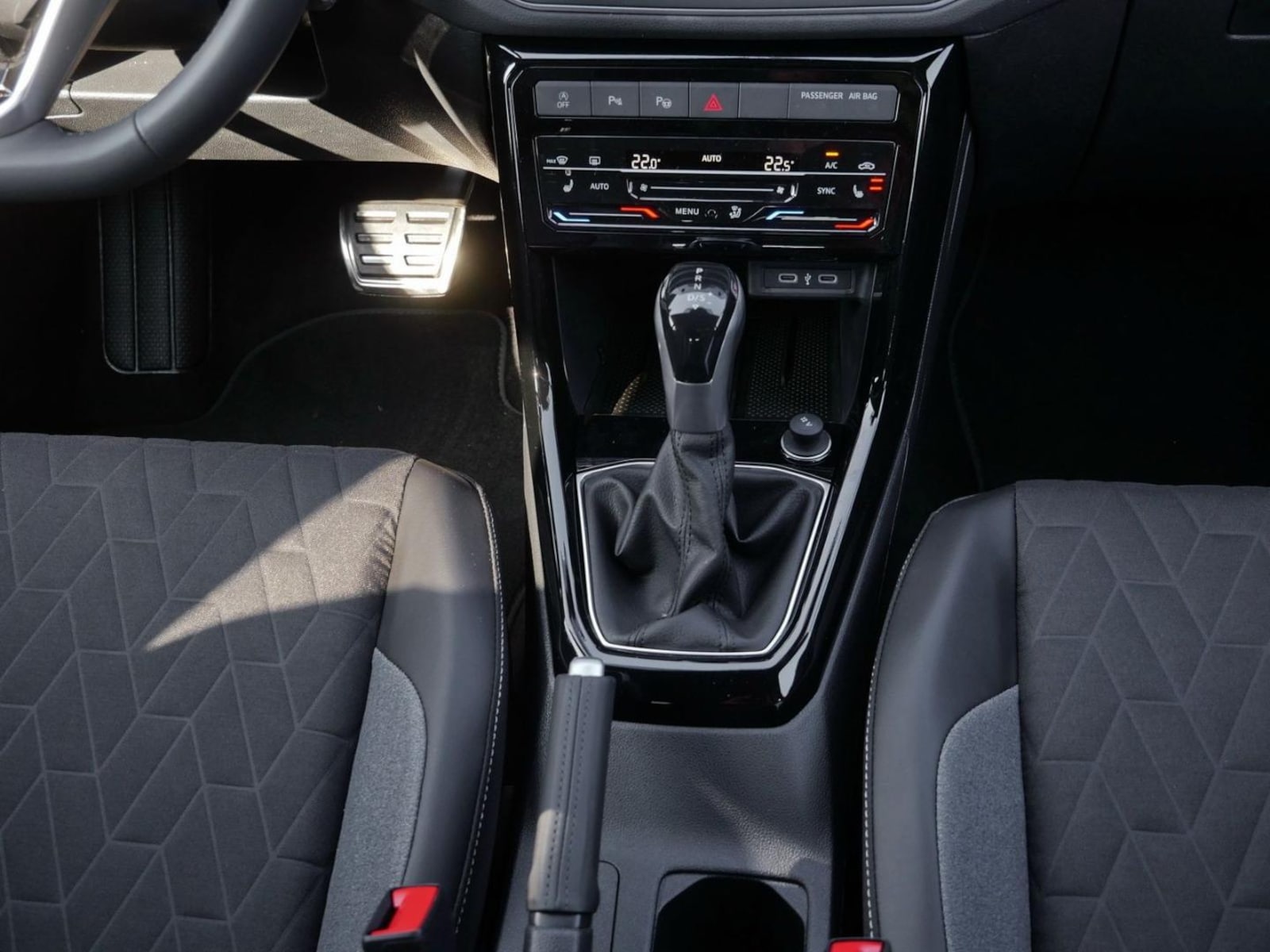 Volkswagen T-Cross – Bild 7