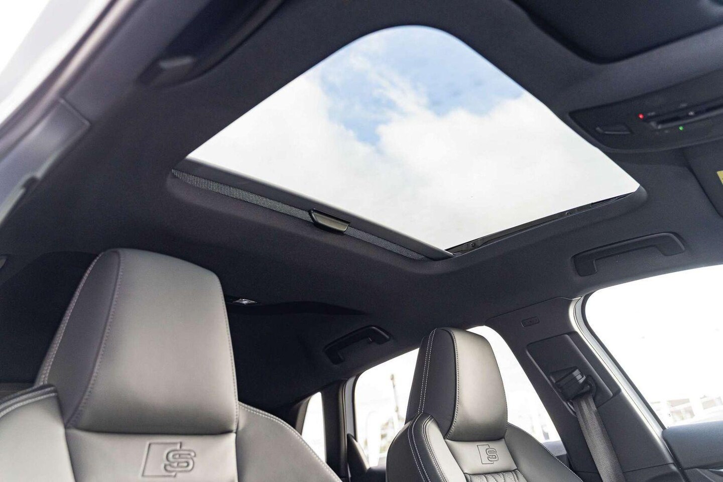 Image about Audi S3 Sportback TFSI quattro S tronic