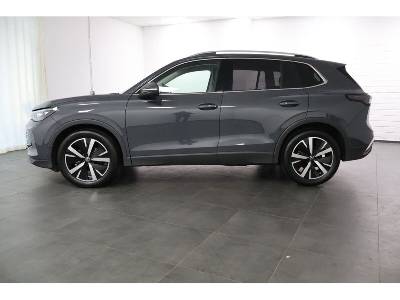 Volkswagen Tiguan – Bild 7
