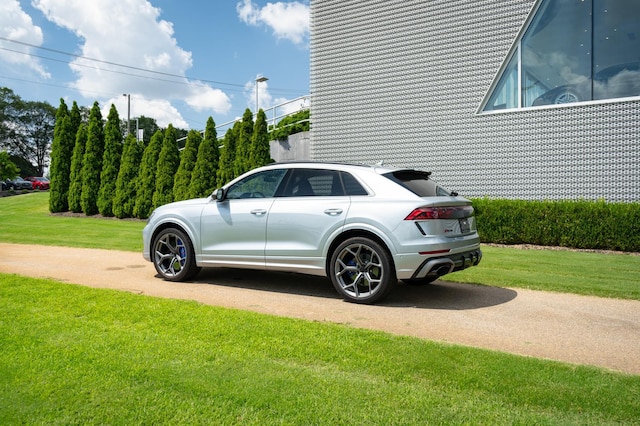 2026 Audi RS Q8 Base - Photo 21