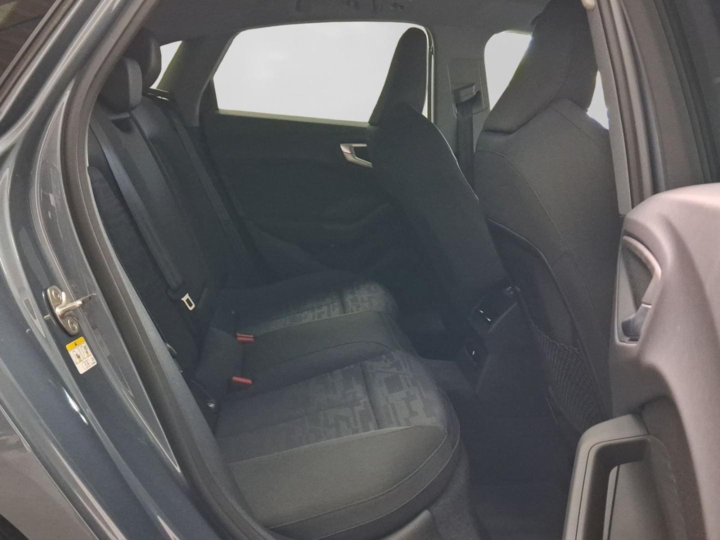 Bild über Audi A5 Limousine TFSI S tronic - für weitere Informationen kontaktieren Sie den Audi Partner