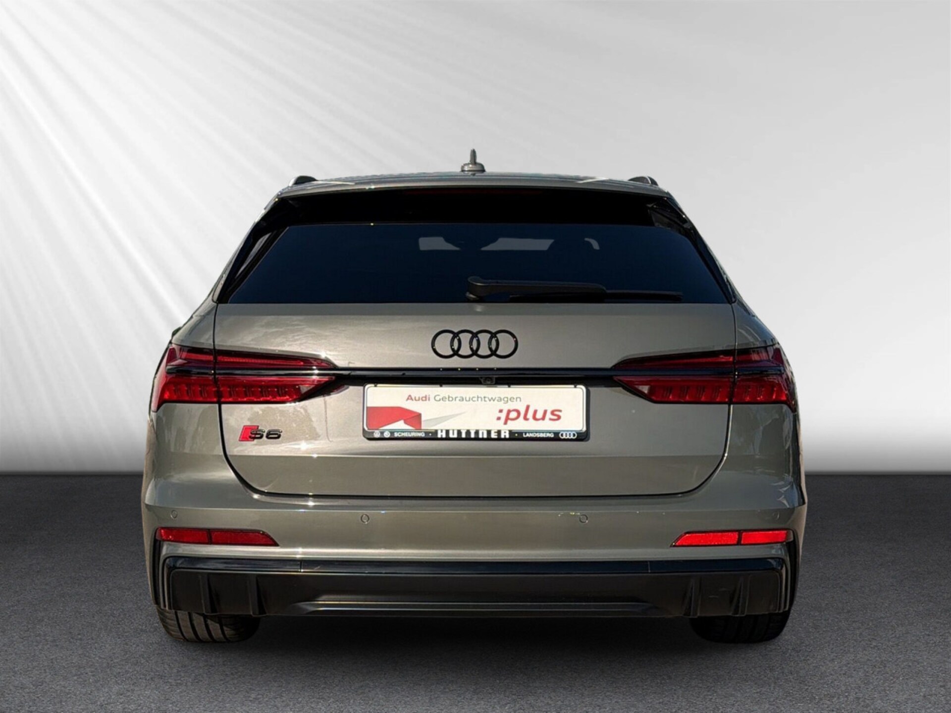 Audi S6 Avant
