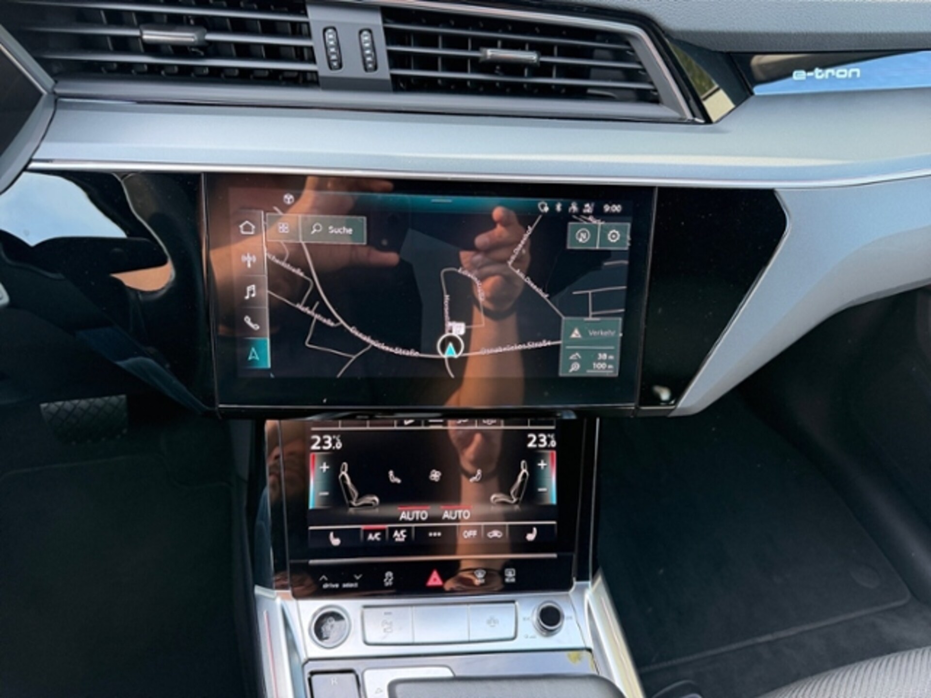 Audi e-tron S line