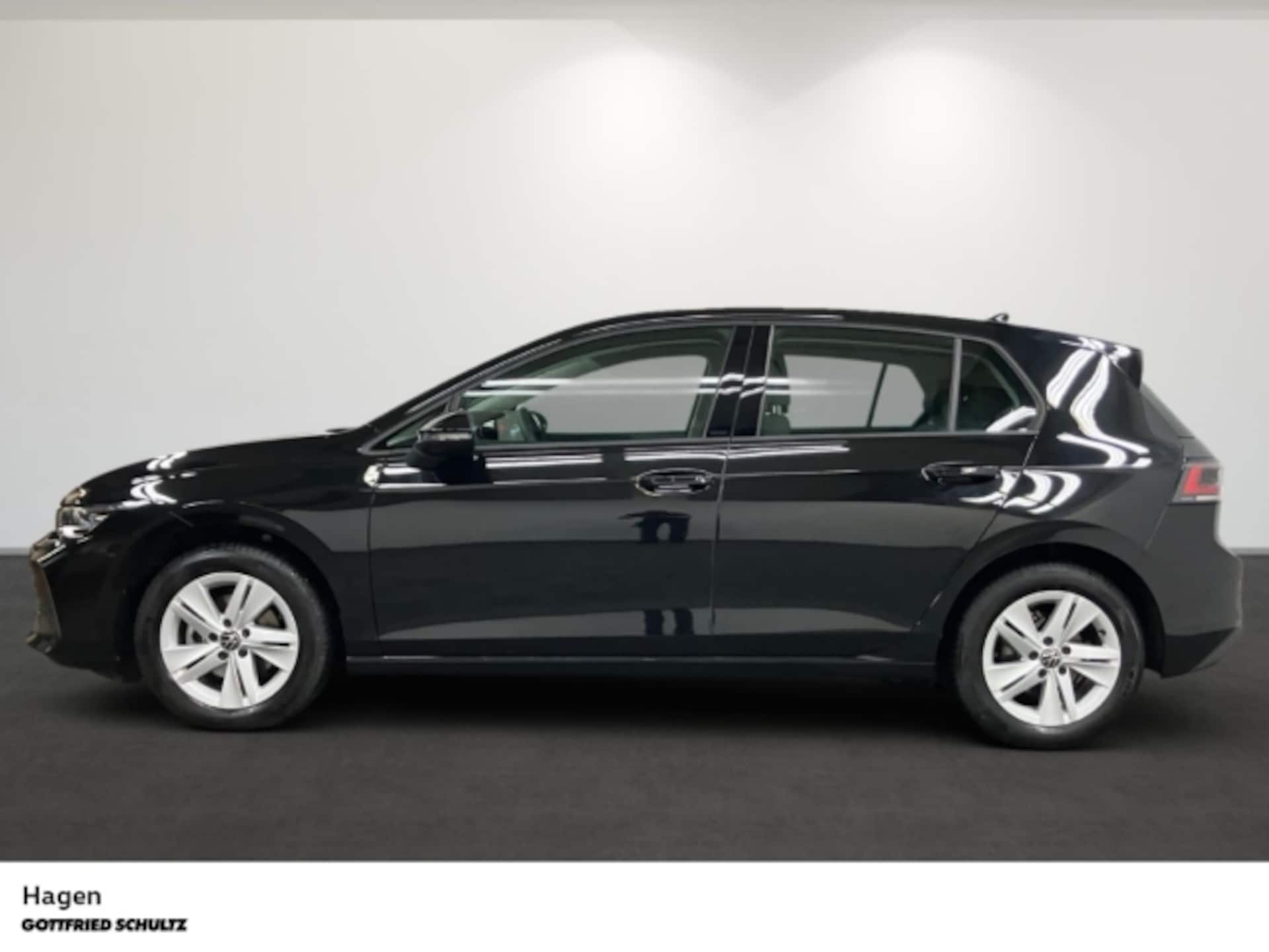 Volkswagen Golf Life