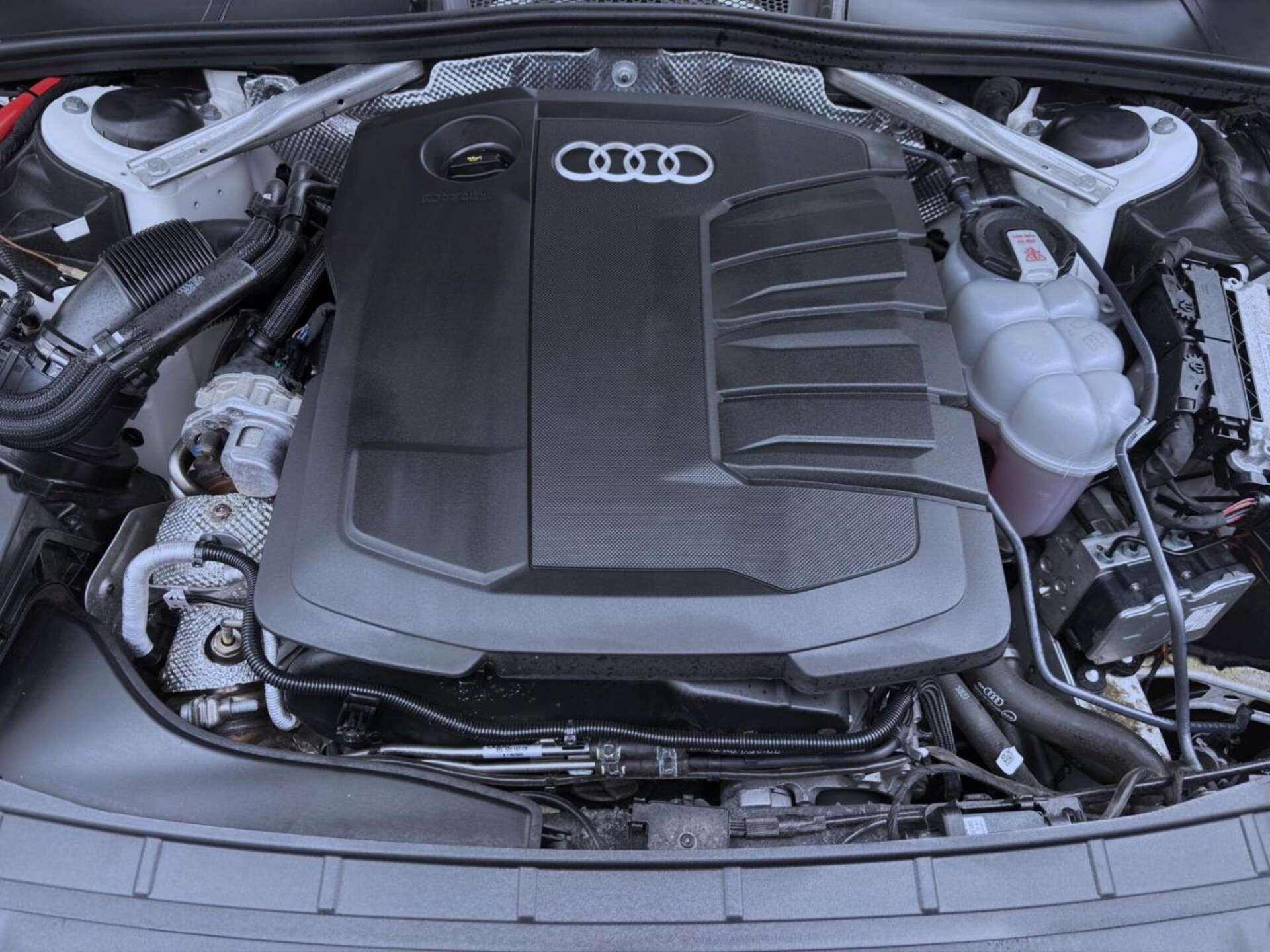 Audi A4 Avant Advanced