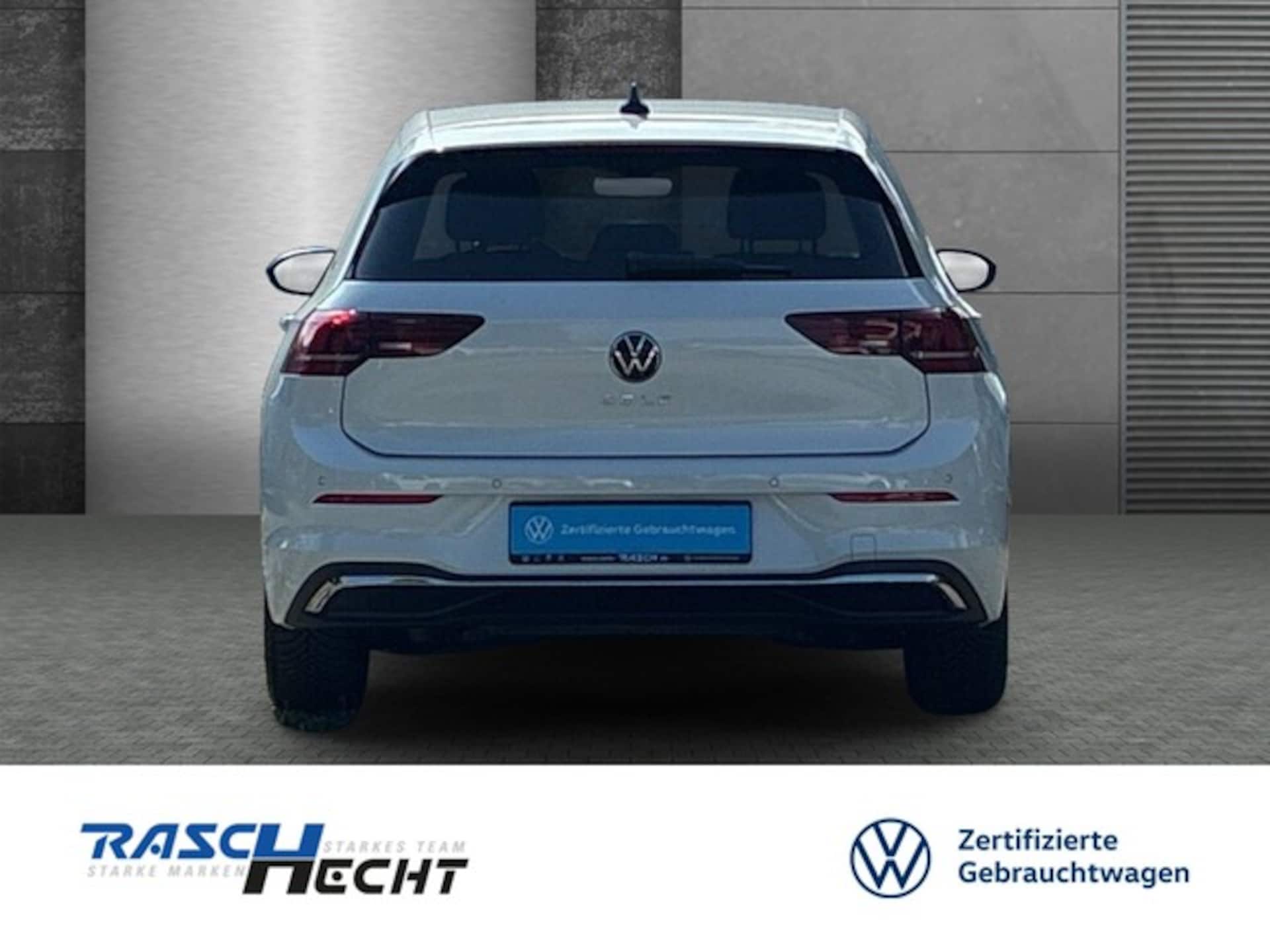 Volkswagen Golf Life