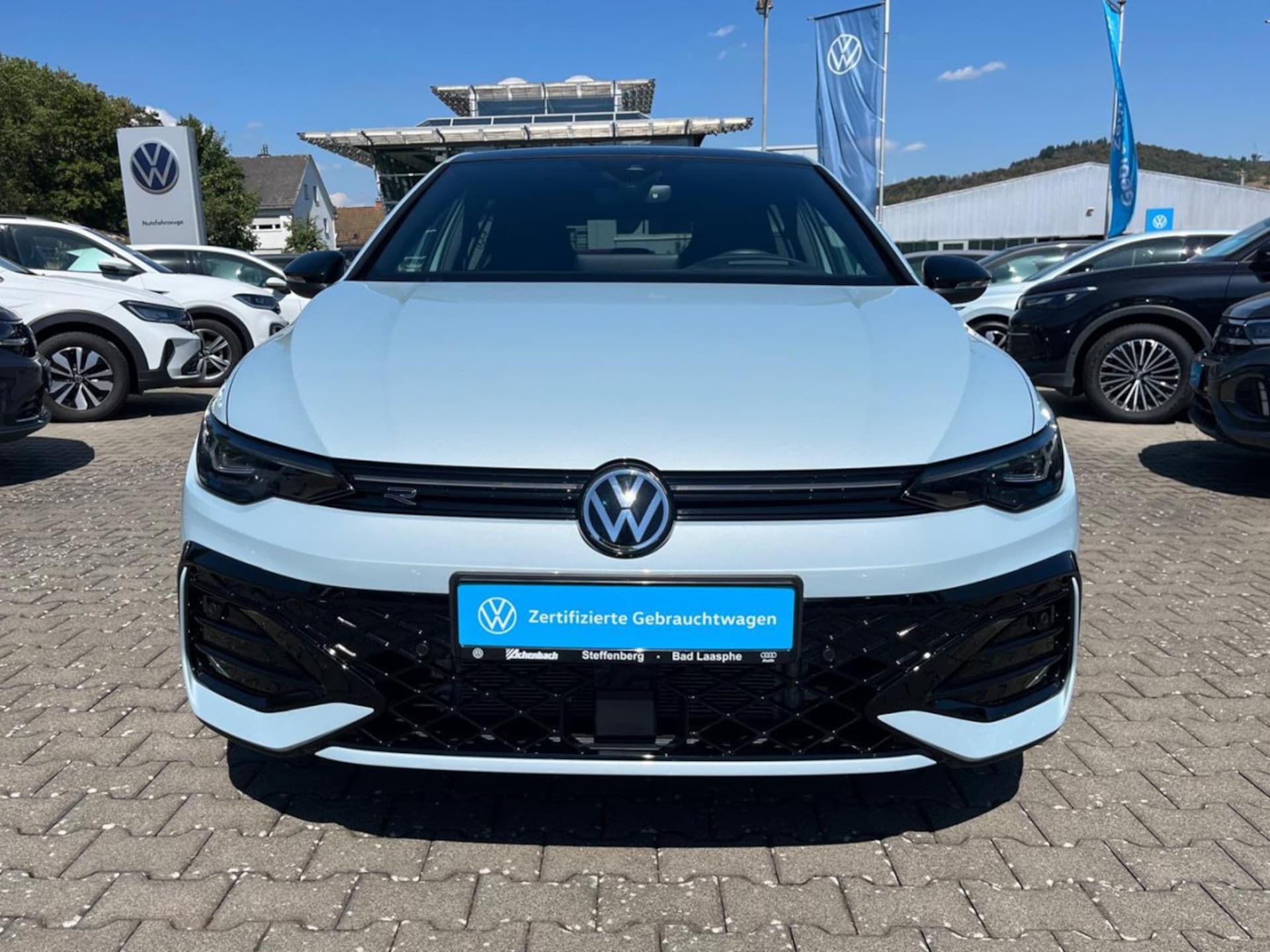 Volkswagen Golf R-Line